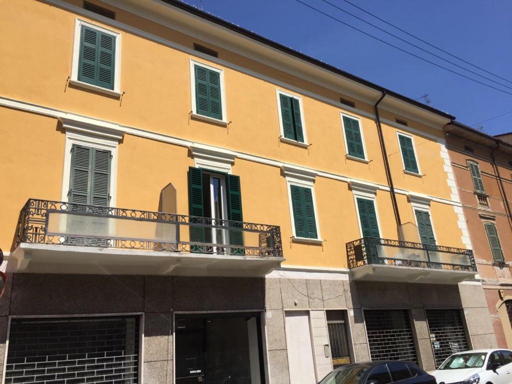At Home In Cremona Exterior foto